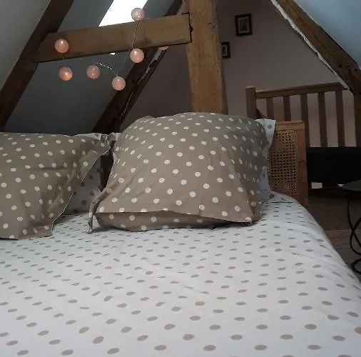 A La Petite Bretonniere * Saint-Pierre-Des-Ifs (Calvados)